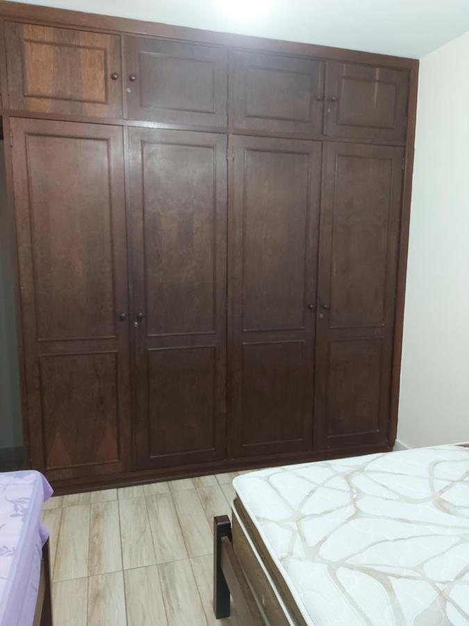 Apartamento Com Vista Para Praia Do Forte Em Apartment